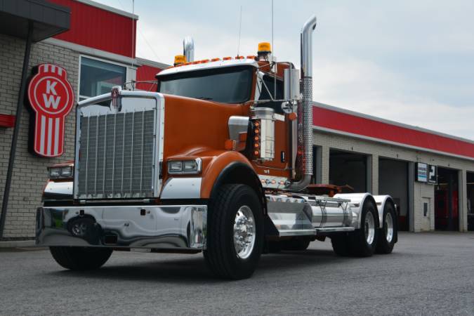 W900