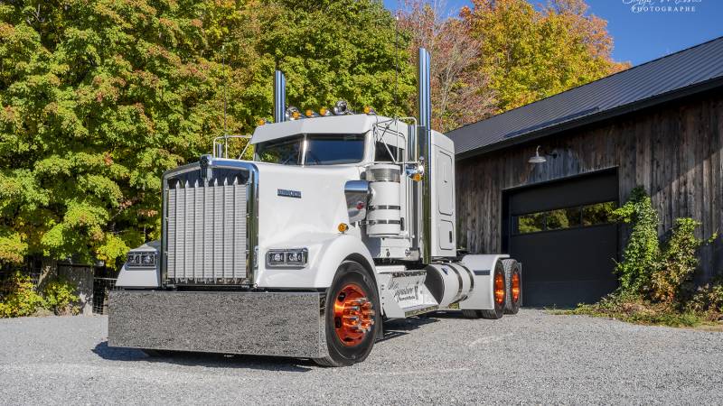 W900 - Édition Signature