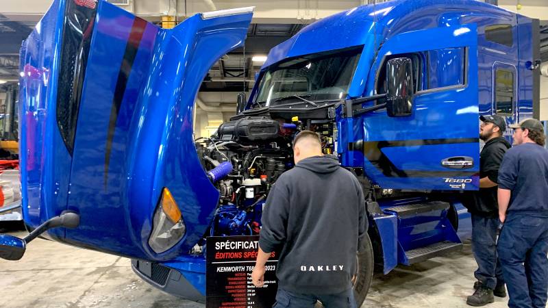 Dîner Hot Dog - Centre de formation professionnelle Paul-Gérin-Lajoie