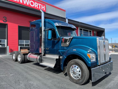 KENWORTH W990 2025
