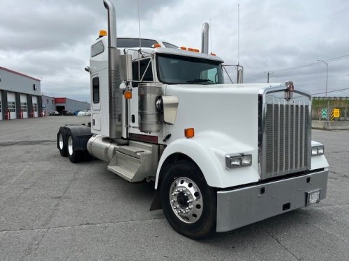 KENWORTH W900 2023