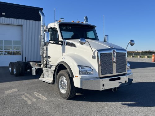 KENWORTH T880 2026