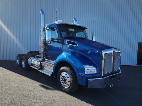 KENWORTH T880 2025