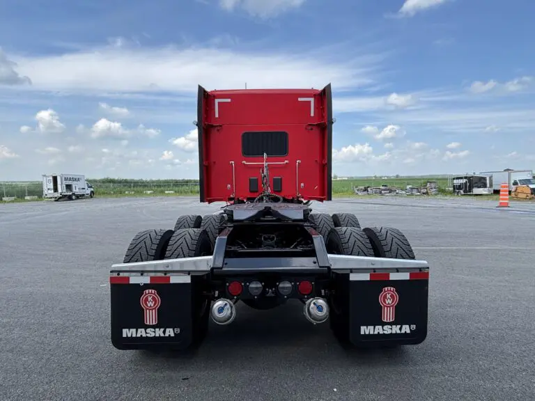 Derrière