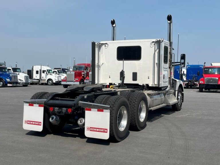 Derrière angle droit