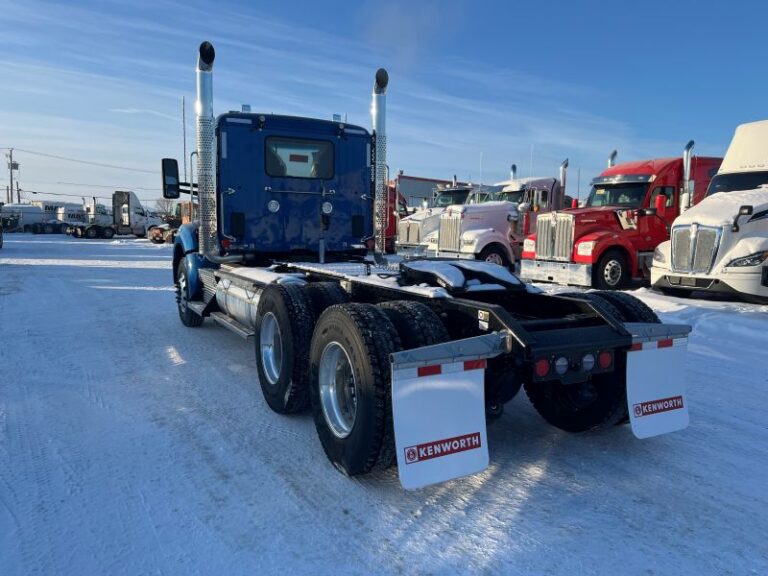 Derrière angle gauche